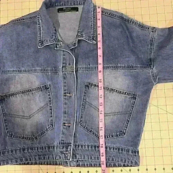Jean Jacket by Realty Jeans, Size Taille S - Picture 6 of 8